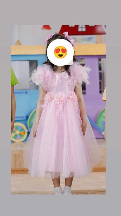 Продам платье на девочку