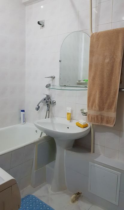 Продаётся 1 комнатная на Ц-7, район ЦУМа, м. КОСМОНАВТОВ.  79 900у.е.