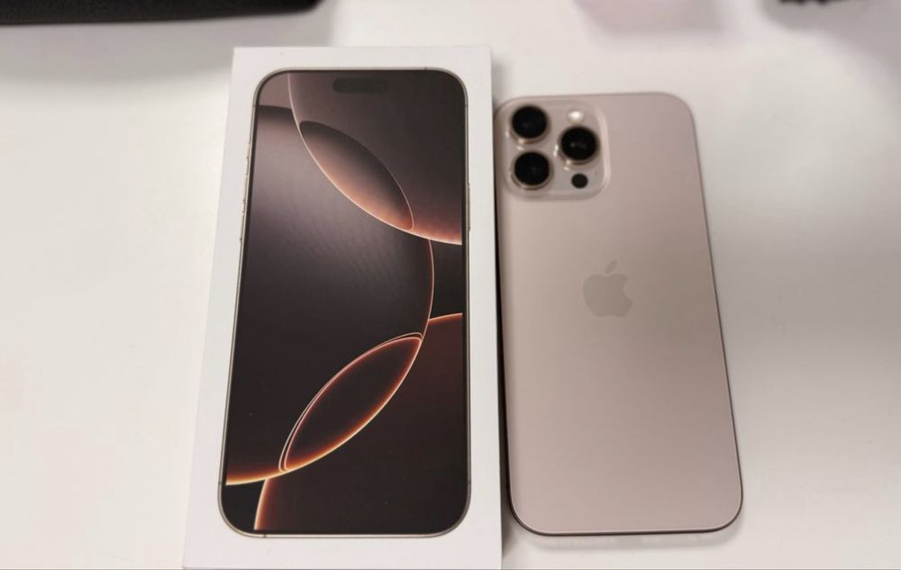 Iphone 16 pro max desert