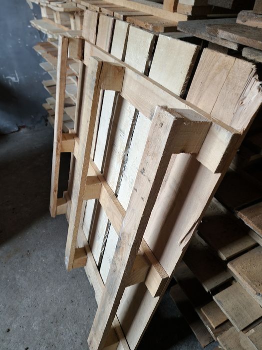 Paleti asigur transport