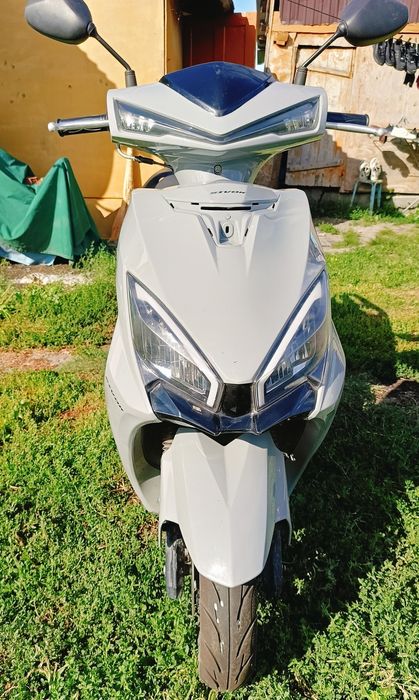 Продам скутер m8про