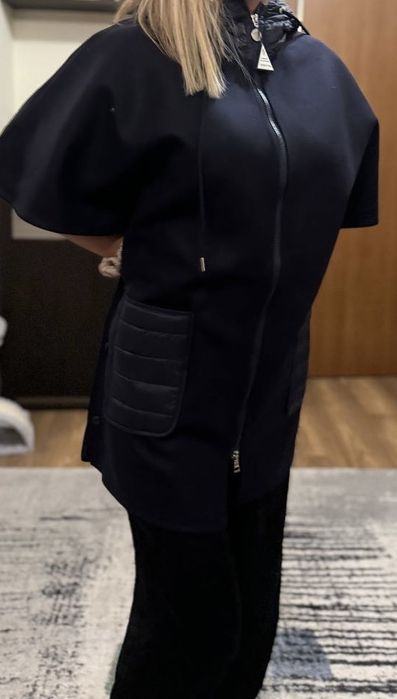 Пончо оригинални на Moncler