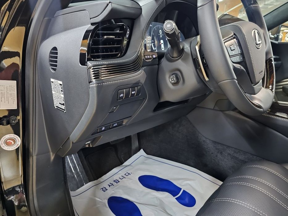 Lexus LS 3.5 Luxury AWD