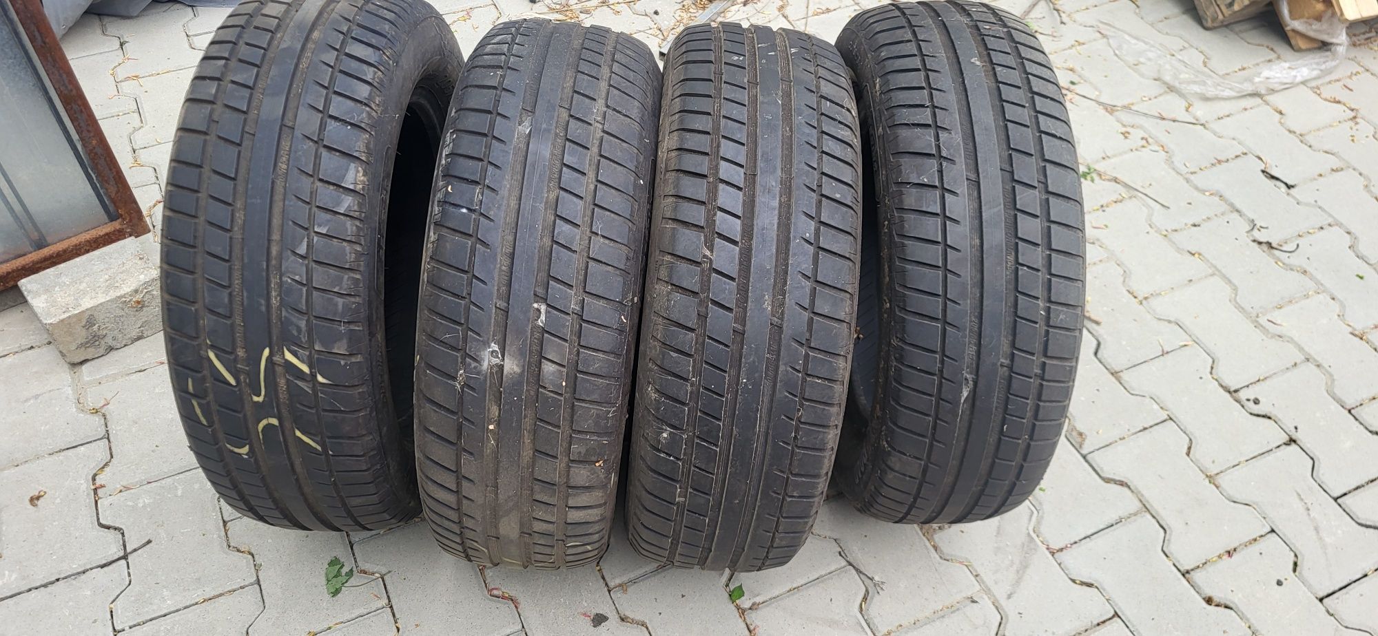 Anvelope vara 205 65 R15