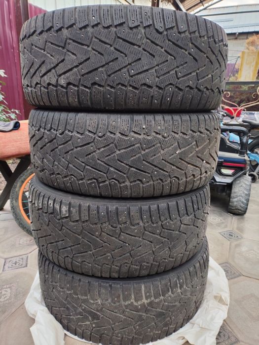 Шины комплект б/у