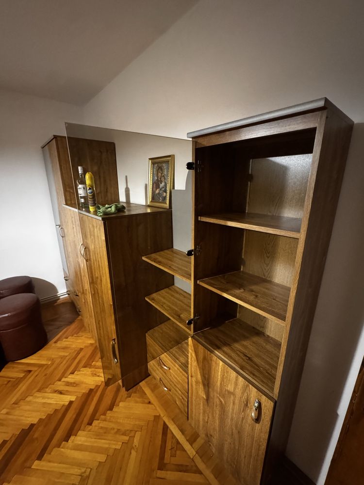 Mobila living executata pe comanda