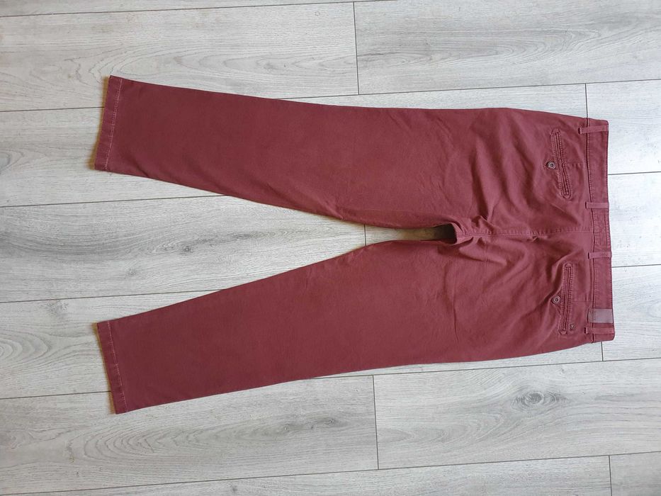 Pantaloni BRAX - Marime W38 L32 (Talie 98 cm)