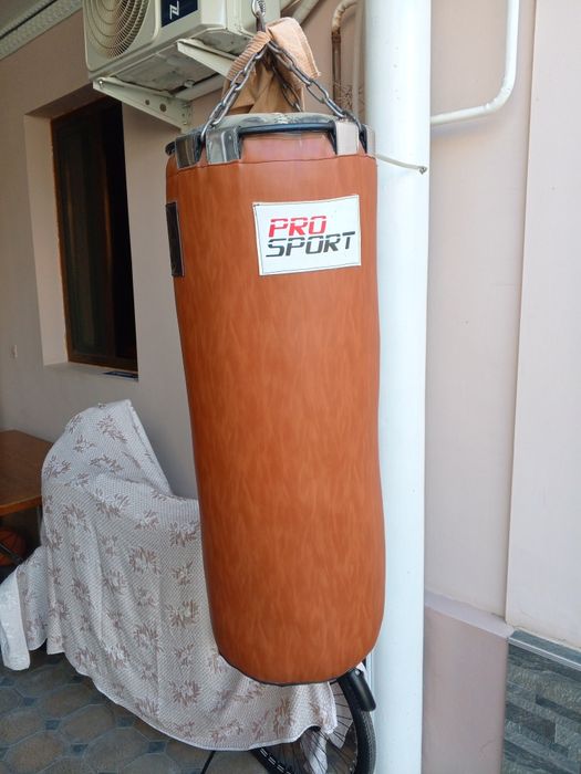 Продам боксёрскую грушу