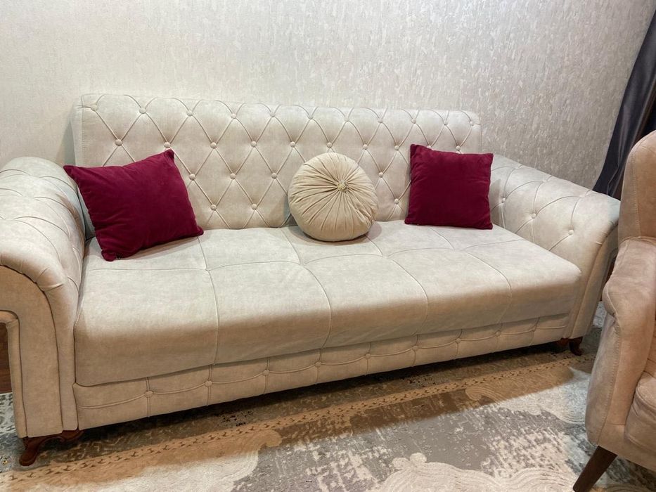 Продам диван в отличном состоянии