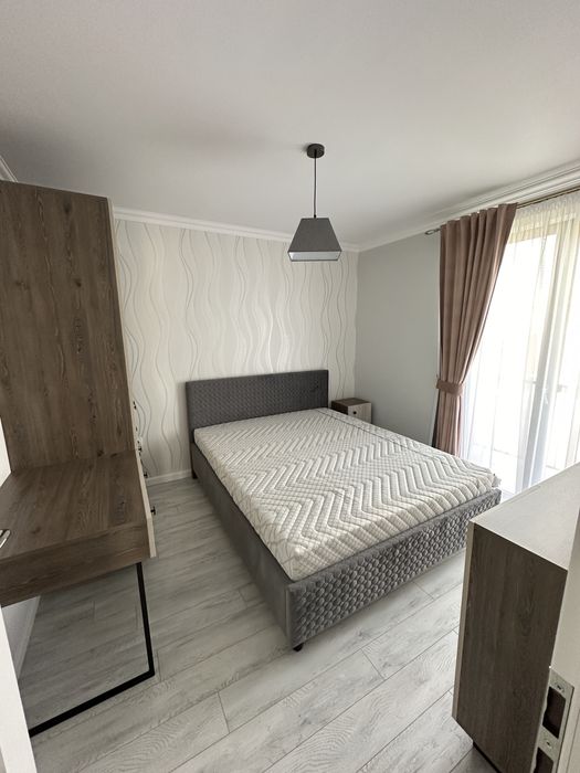 Apartament de inchiriat, 3 camere decomandat