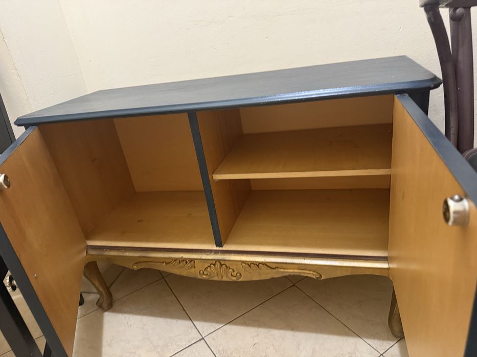 Мебели от масив