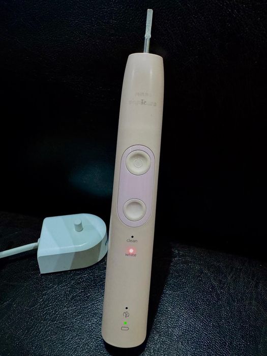 Periuța Philips SoniCare 4500