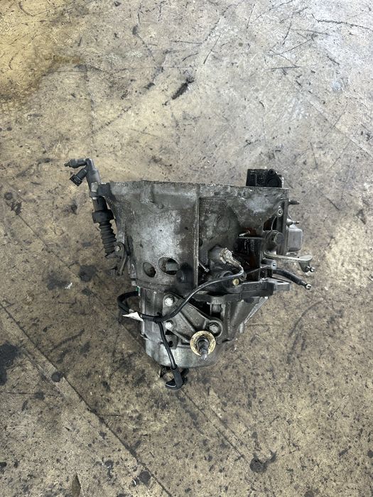 Ръчна кутия за Citroen C4 Picasso 1.6hdi