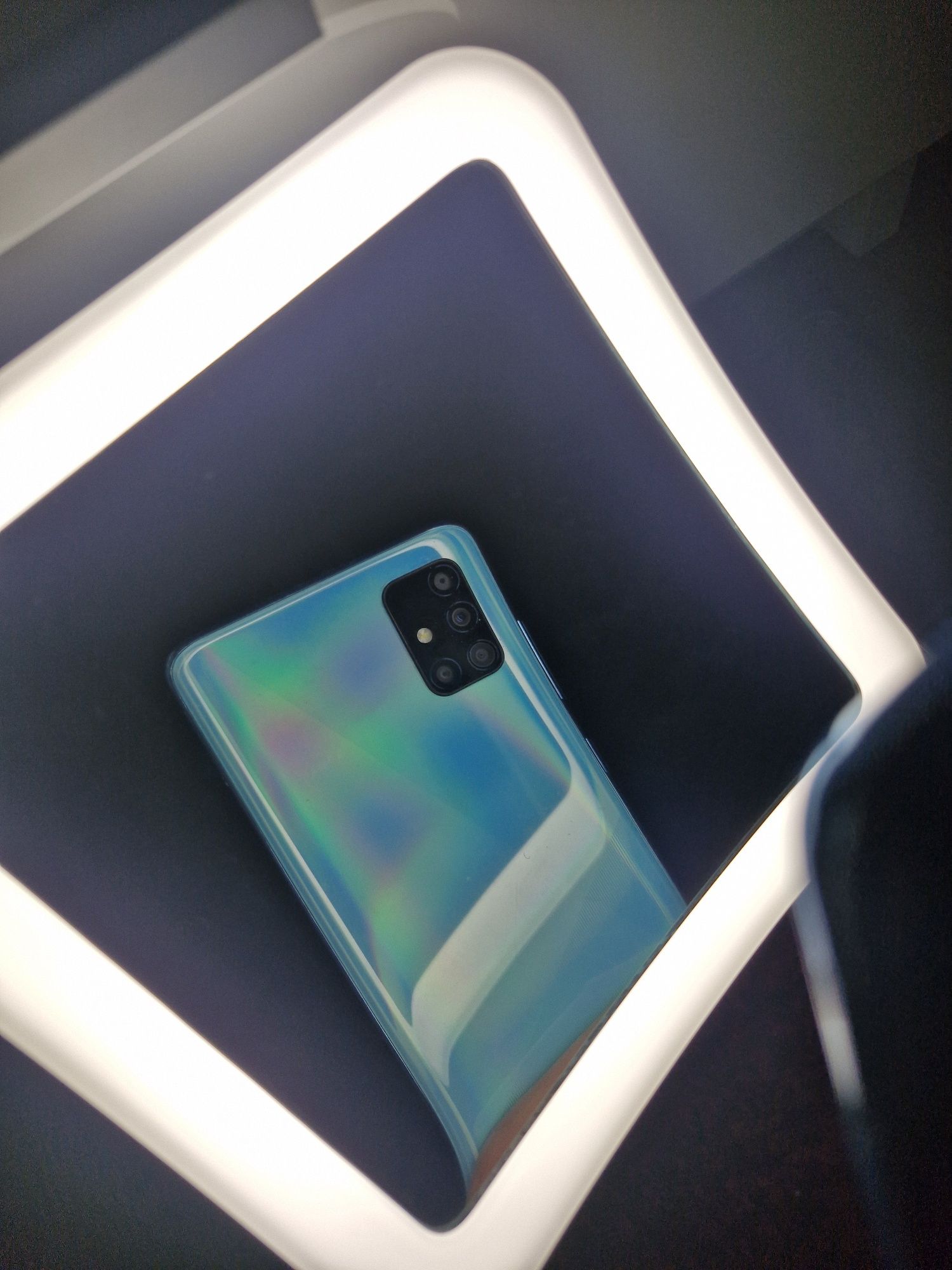Telefon samsung galaxy A51