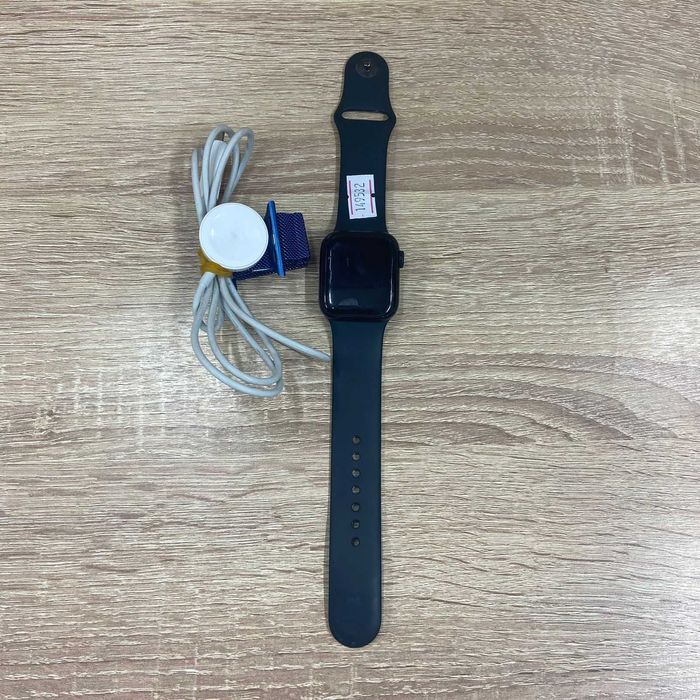 Смарт-часы Apple WATCH series SE 2gen 40mm / sk149532