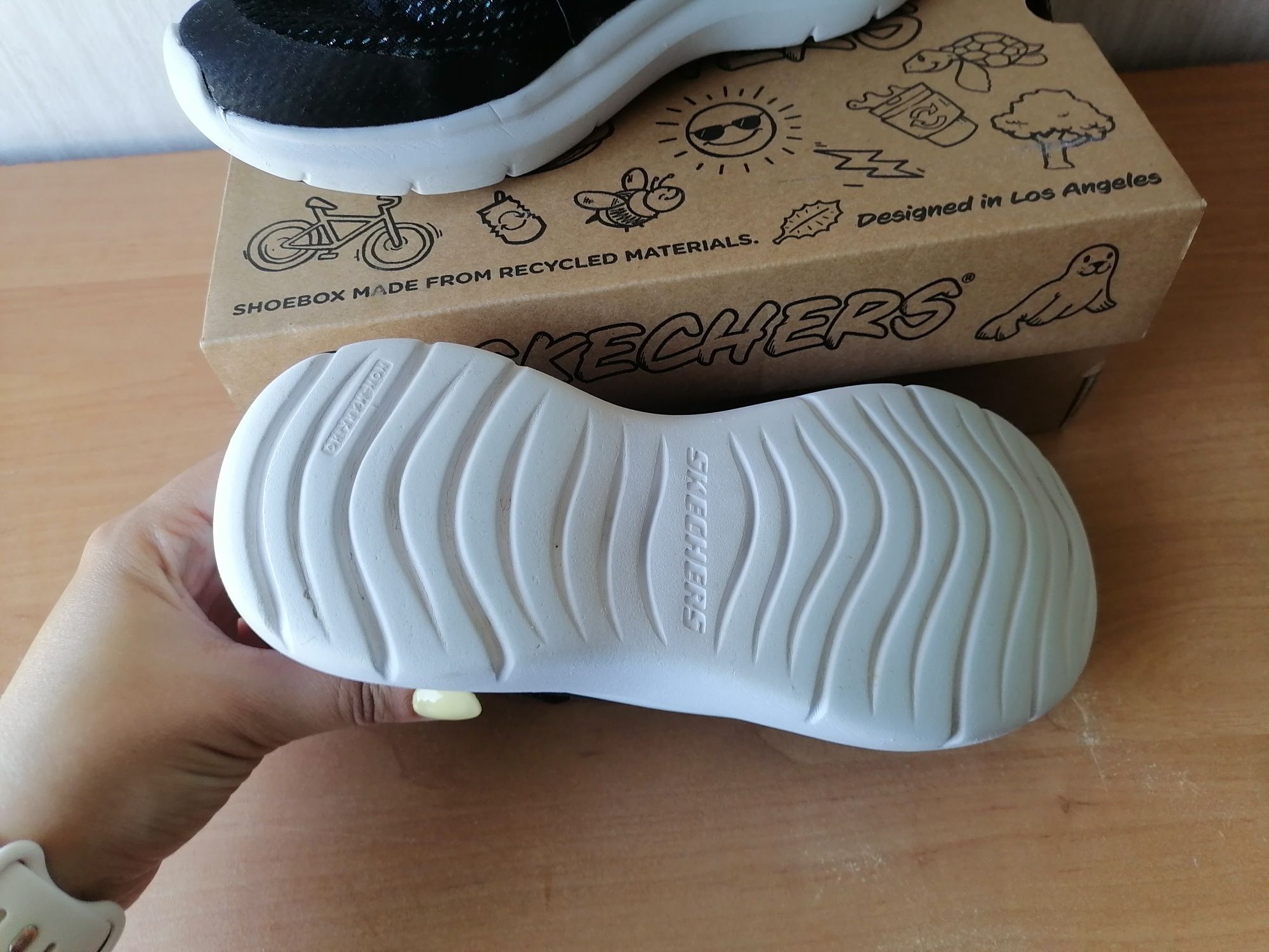 Маратонки Skechers