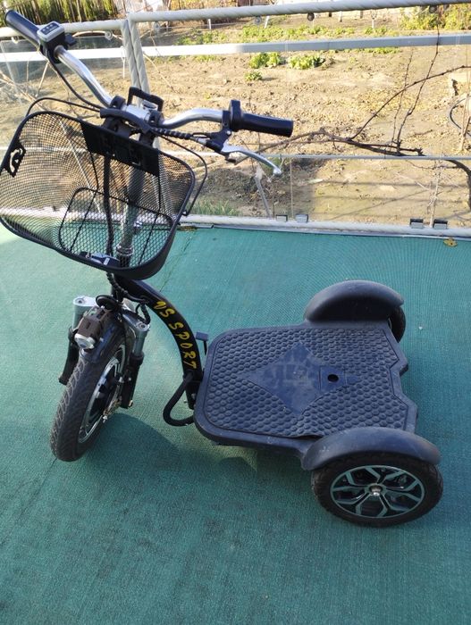 Електрическа триколка