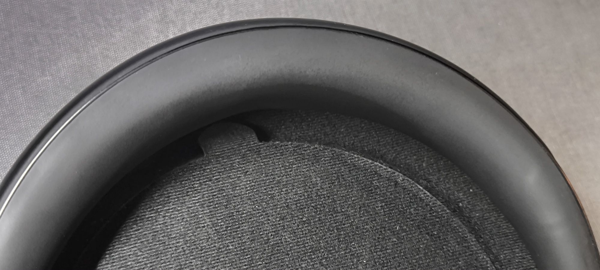 Bose NC 700 без следи от употреба