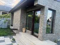 Casa de vanzare d+p+e+m