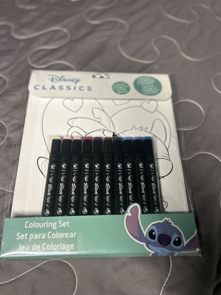 Книжка за рисуване 10бр листа с маркери на Stitch Стич
