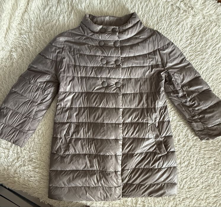 Легкая куртка наполнитель натуральный пух б/у
