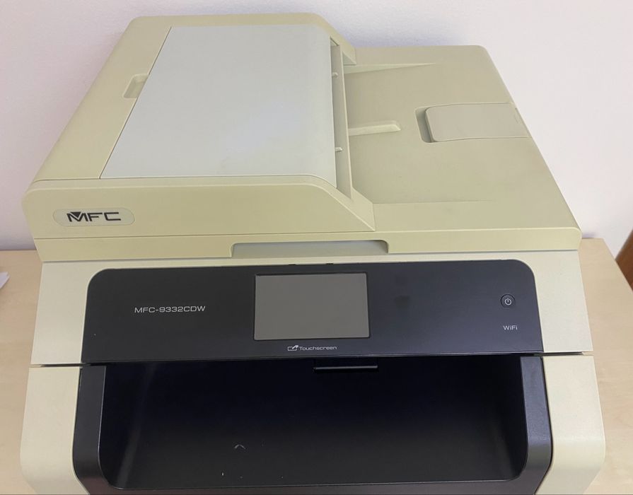 Multifunctionala Brother MFC L9332CDW