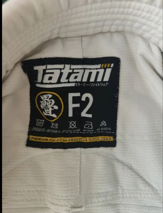 Kimono Brazilian Jiu Jitsu TATAMI
