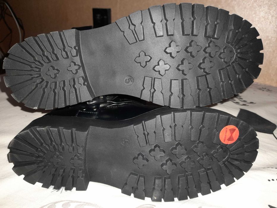 Дамски зимни боти