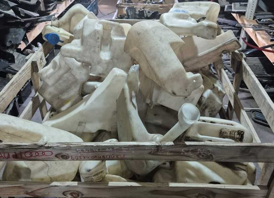 TitanAuto бачки омывателя на немецкие, японские и корейские авто