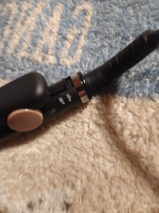 Vând placa de par noua mai multe detalii an privat