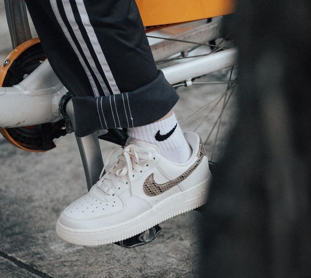 Nike Air Force 1 Low '07 Snakeskin номер 38