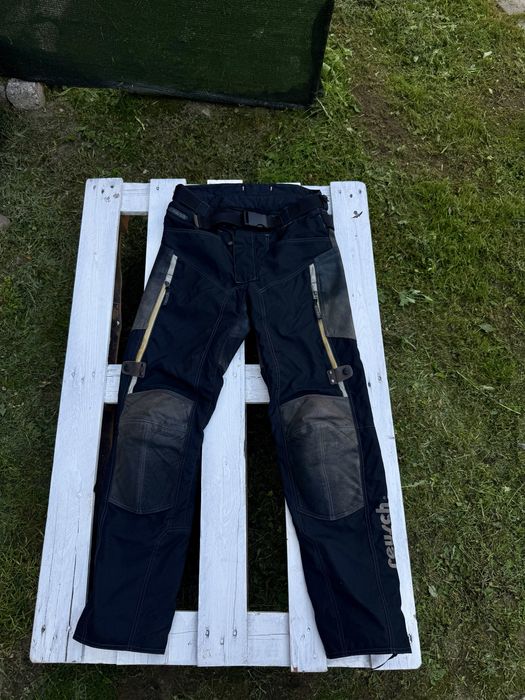 Costum Moto Reusch L-XL.klim,ktm,bmw,revit,richa,dainese,alpinestars.