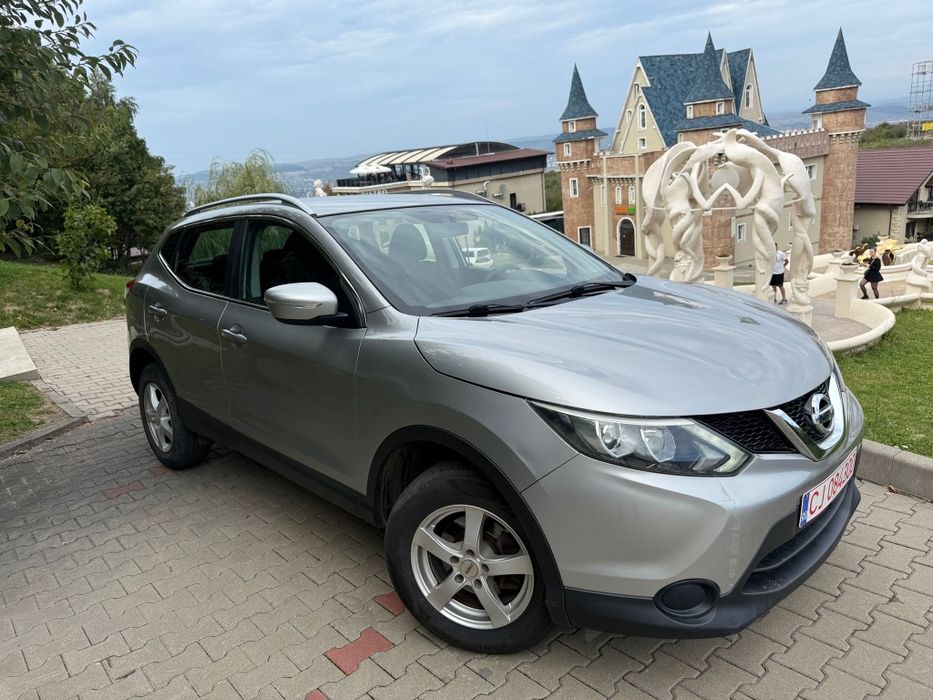 Nissan qashqai 1.2benzina 187000km stare super