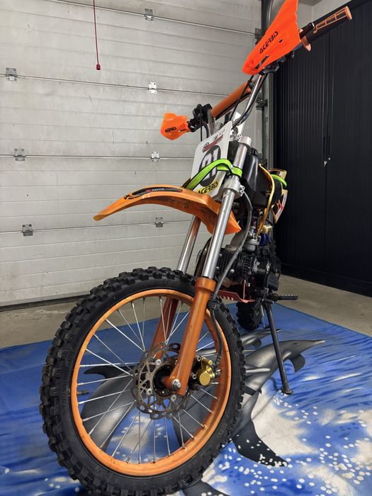 Moto Cross KXD 125