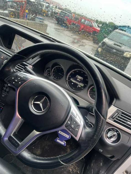 Dezmembrez dezmembrari Mercedes E350CDI W212 AMG an 2013 58.000 mile