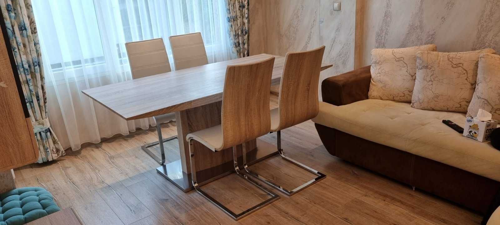 Комплект трапезна маса със столове
