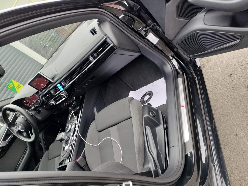 Audi A4 S-line /RS 2.0tfsi hybrid/shadow line