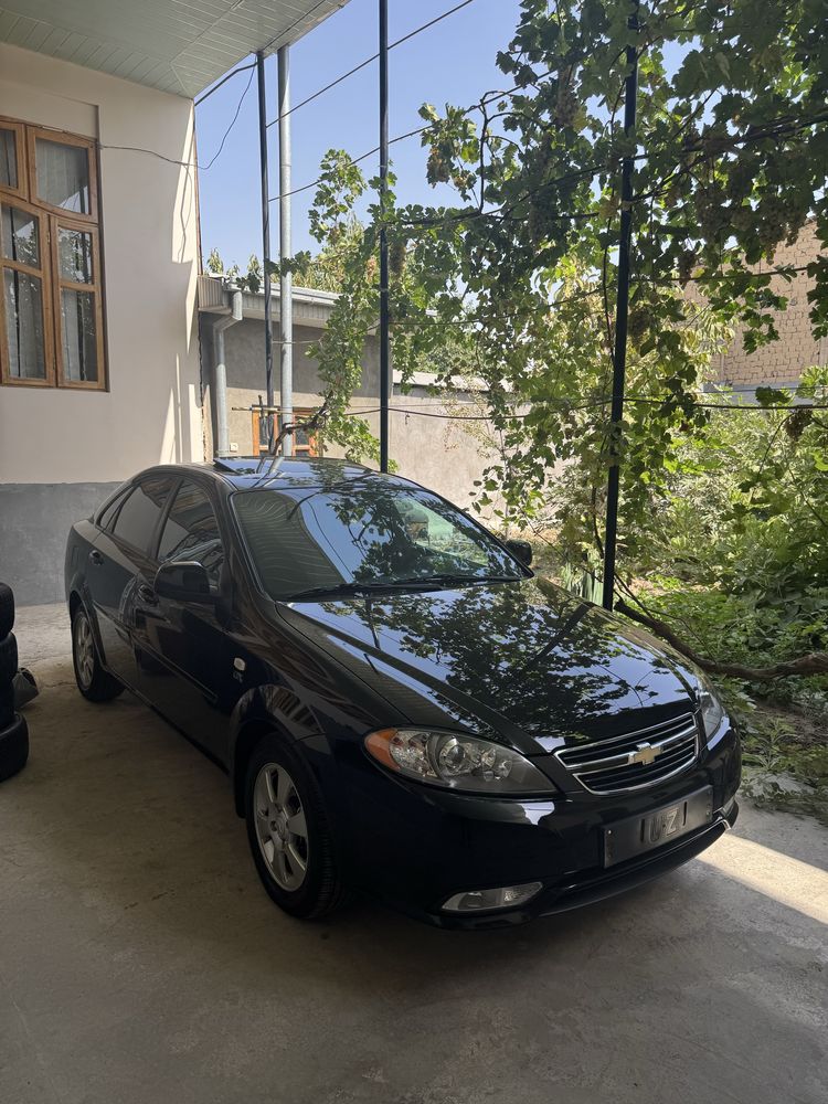 Gentra sotiladi 2022 moshina ideal