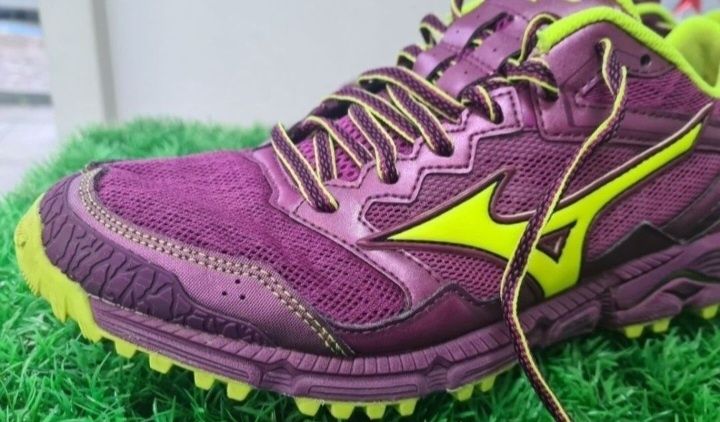 Mizuno Wave Daichi 3 дамски номер 40.5
