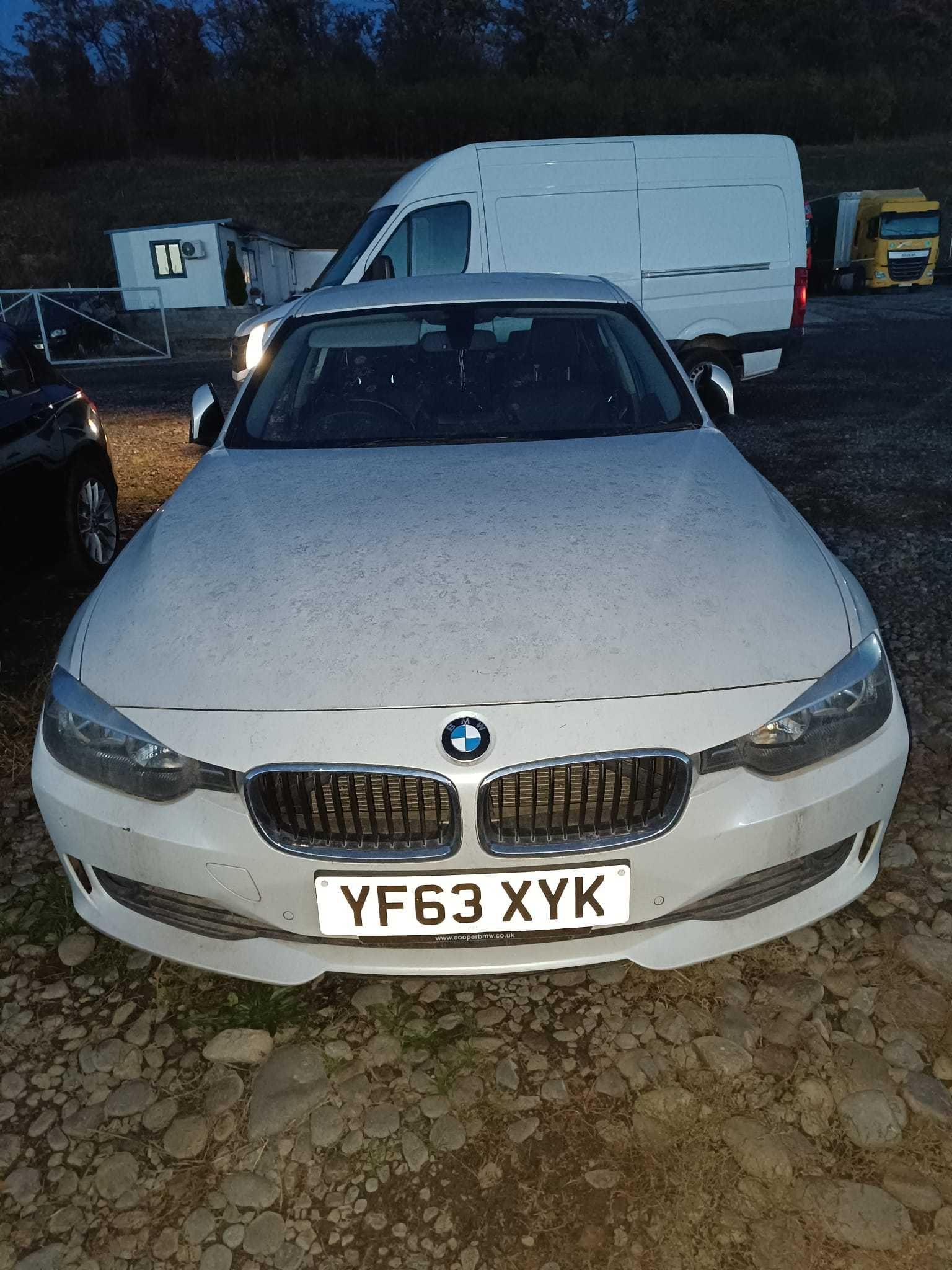 Dezmembrez BMW 320D 2013 181 cp alb perlat