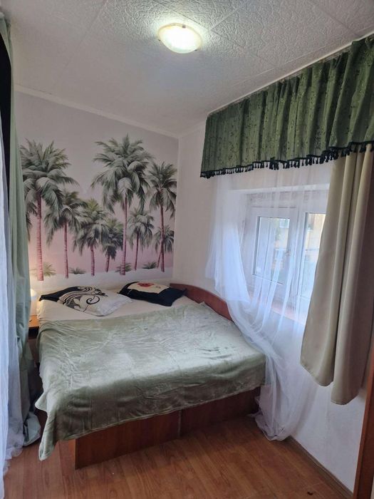 Дава се под наем Едностаен апартамент в Варна, м-т Траката - 30 кв.м за 300 € - Снимка #2