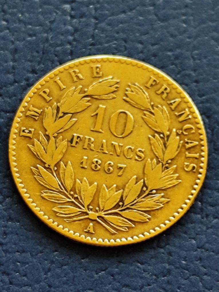 10 франка 1867 год.," Наполеон III с венец", злато 3.22 гр.,900/1000