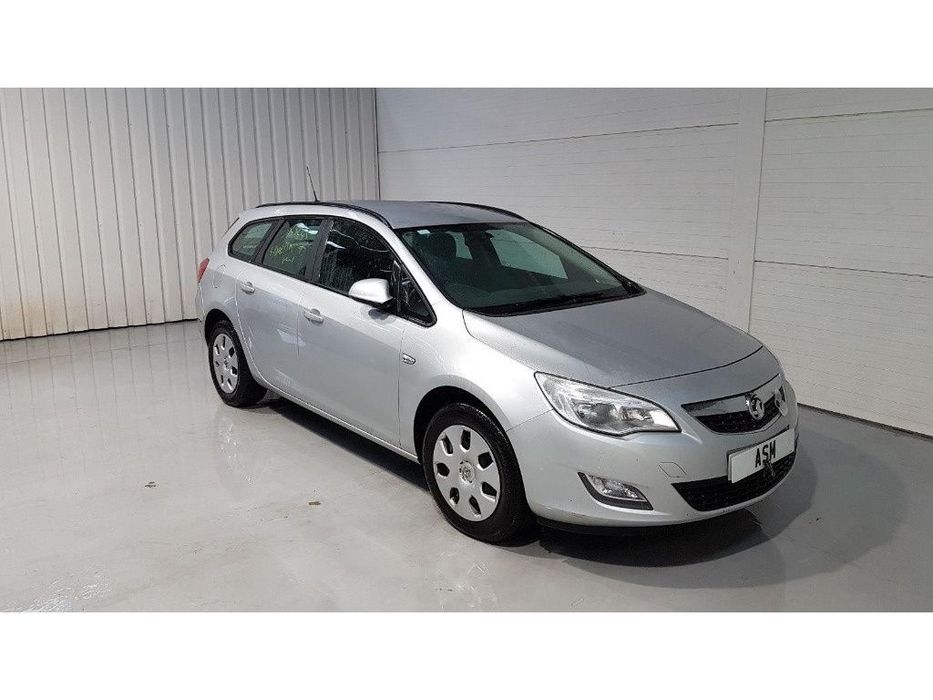 Jante tabla 16 Opel Astra J 2011 Break 1.7D