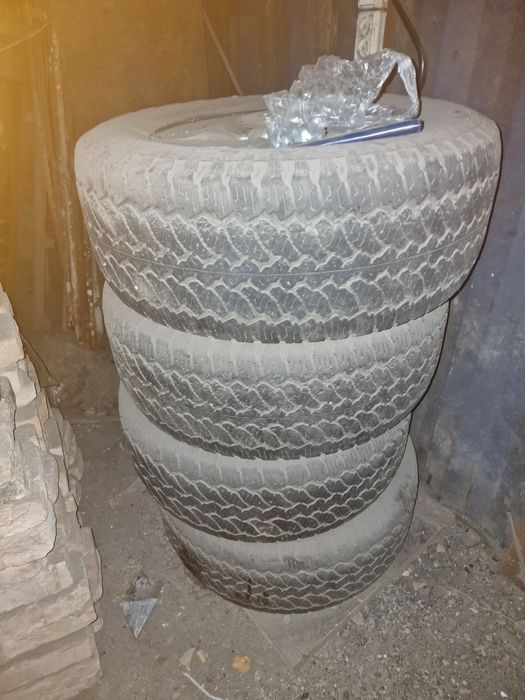 Шины всесезонные вместе с дисками