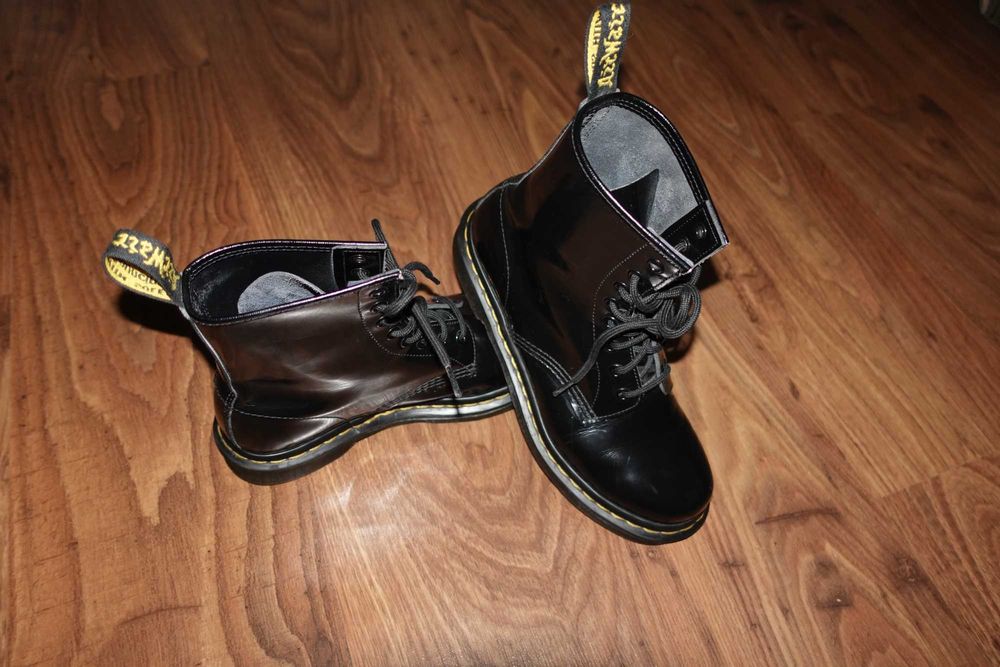 Ghete Dr. Martens 1460, Negre, Marimea 39, Stare foarte buna