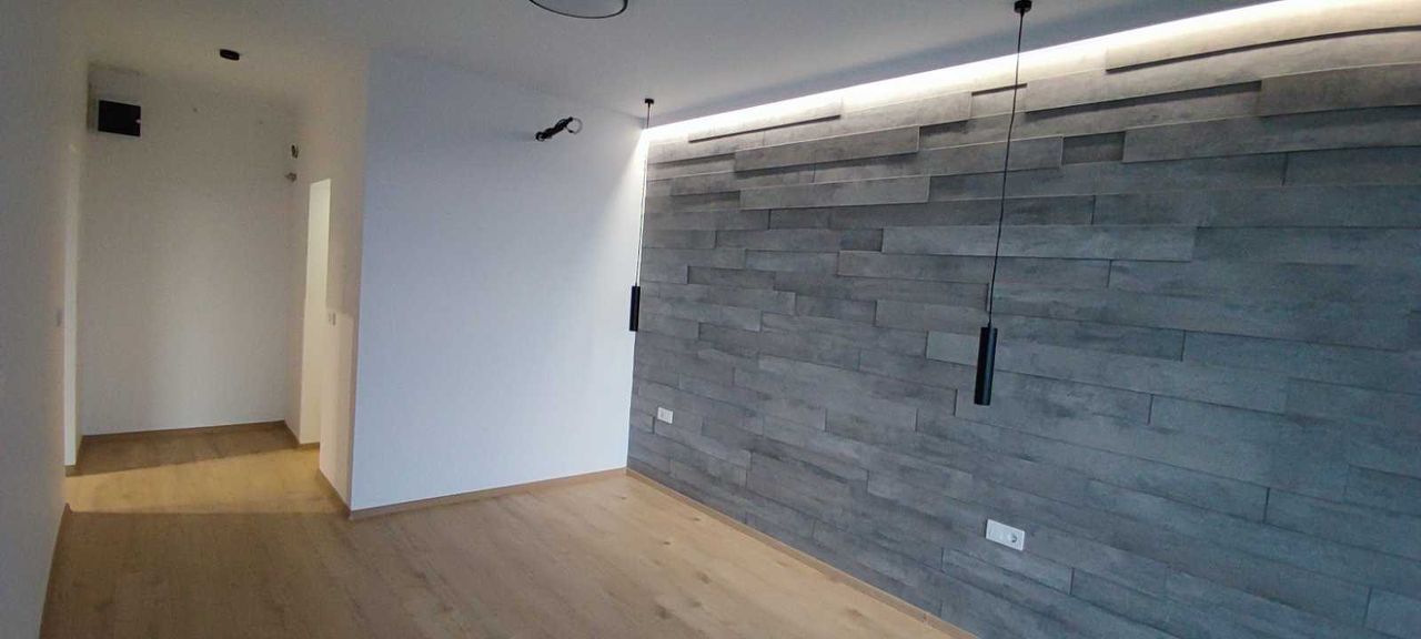 Продава се Къща в с. Оброчище, Област Добрич - 104 кв.м за 1539 €/кв.м - Снимка #16