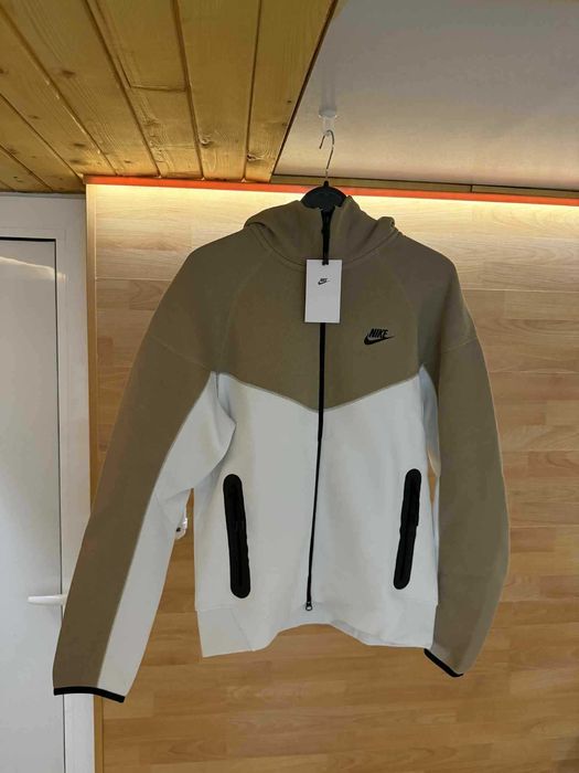 Nike Tech Fleece Windrunner - Summit White/Khaki