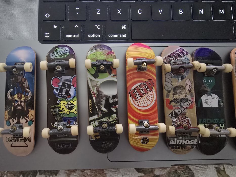 Tech Deck фингърборди мини скейтборди