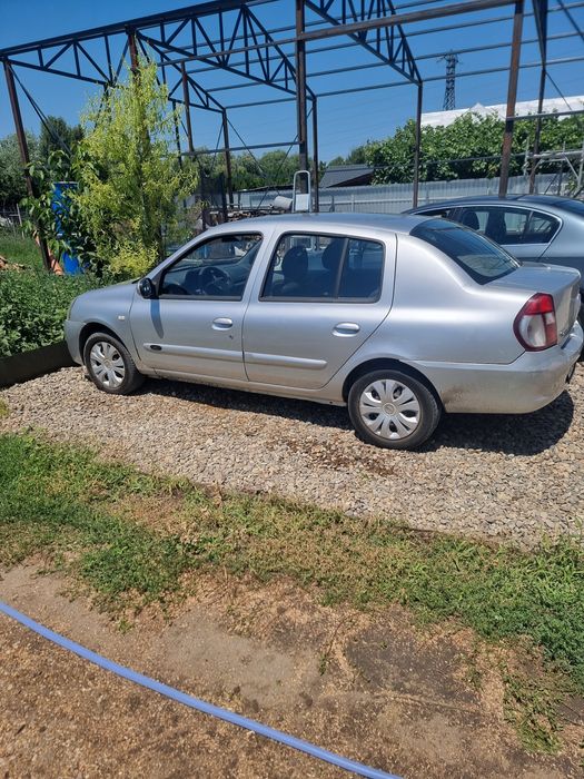 Vând Renault simbol 1,5 diesel