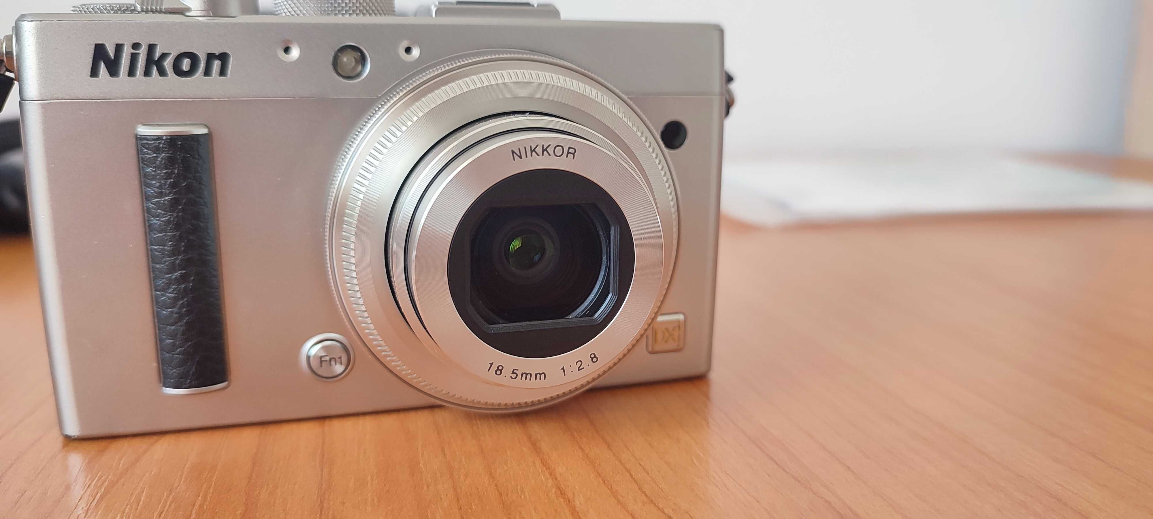 Nikon Collpix A, 16 Mp, senzor apsc, 2 baterii, stare impecabila